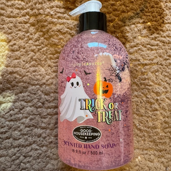 Trick or Treat Scented Hand Soap - Purple - Picture 1 of 2
